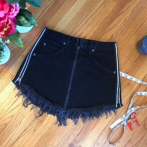 50% off today Like New LA CARMAR Beatrice Skirt